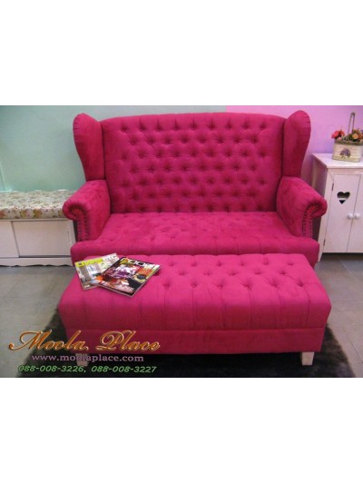 โซฟา Wing Chair สไตล์วินเทจ 2 ที่นั่ง ผลิตจากผ้ากำมะหยี่อย่างดี พร้อมที่วางเท้า ขนาด กว้าง 150  x ลึก 85 x สูง 110 สามารถเปลี่ยนสีและลายผ้าได้ โซฟา Wing Chair สไตล์วินเทจ 2 ที่นั่ง ผลิตจากผ้ากำมะหยี่อย่างดี พร้อมที่วางเท้า ขนาด กว้าง 150  x ลึก 85 x สูง 110 สามารถเปลี่ยนสีและลายผ้าได้